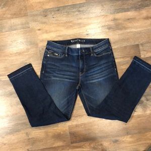 White House Black Market size 4 Jeans. Cropped